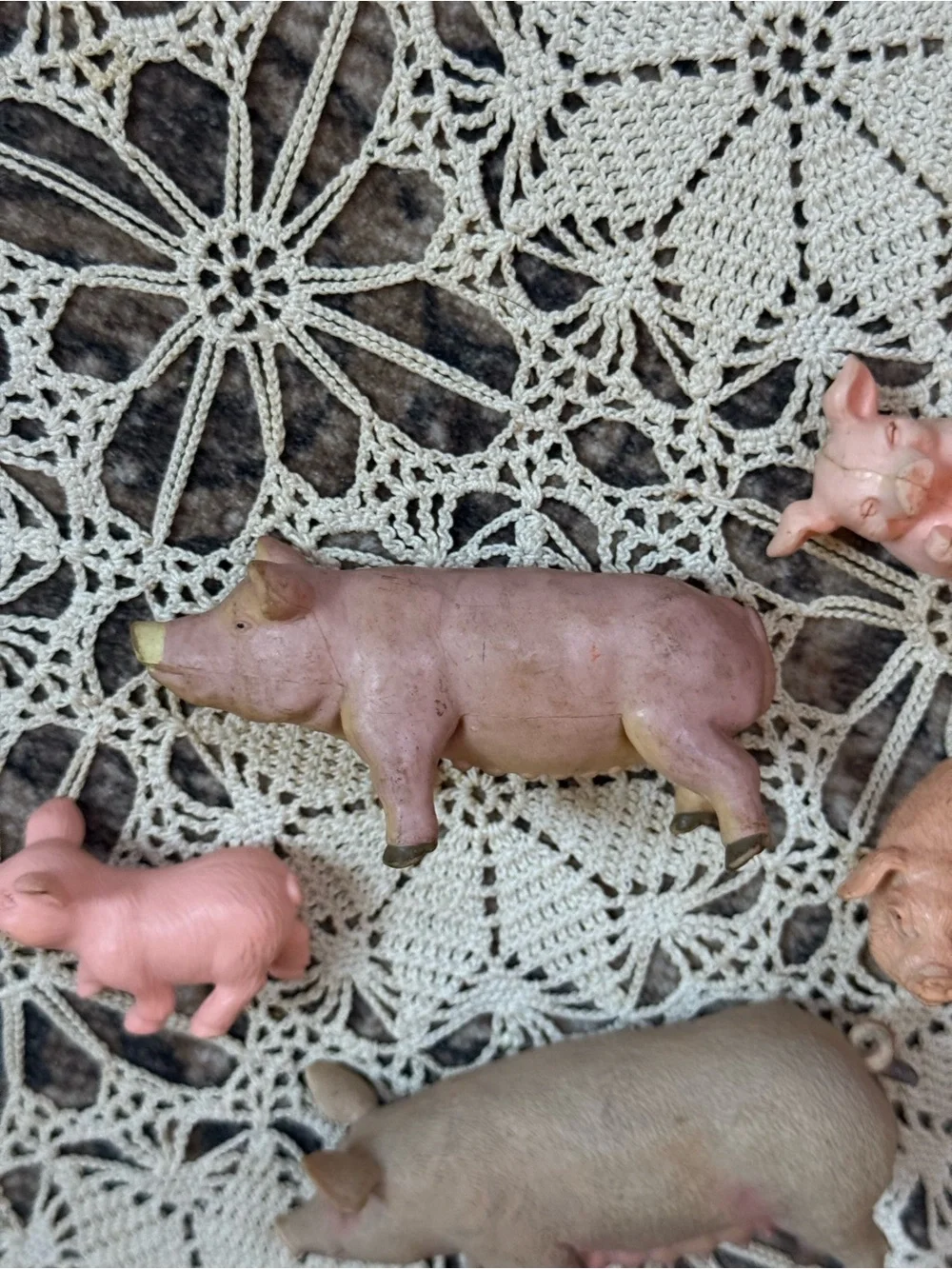 Vintage Pig Figurine Lot of 5 – Farm Animal Miniatures Mixed Styles